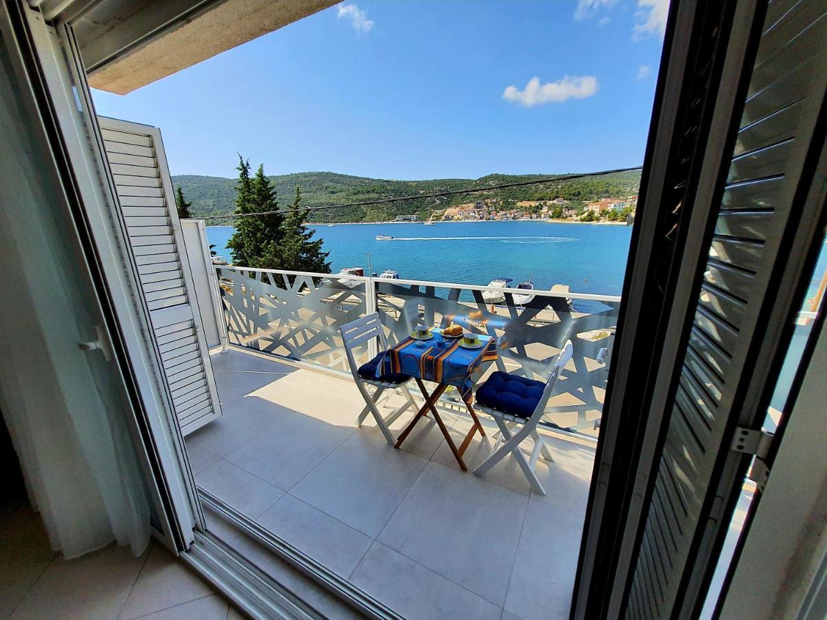 מרינה Villa Sunshine Baum מראה חיצוני תמונה